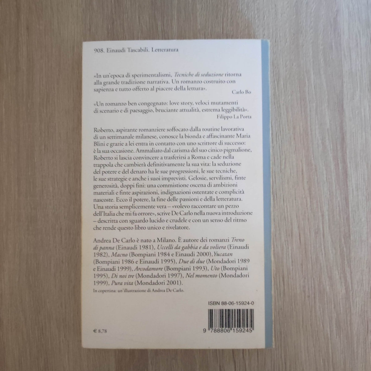 Andrea De Carlo TECNICHE DI SEDUZIONE Edizione Einaudi Tascabile 2001