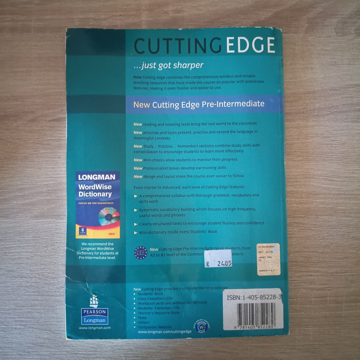 New Cutting Edge: Pre-intermediate: Student's Book: Pre-intermediate with Mini