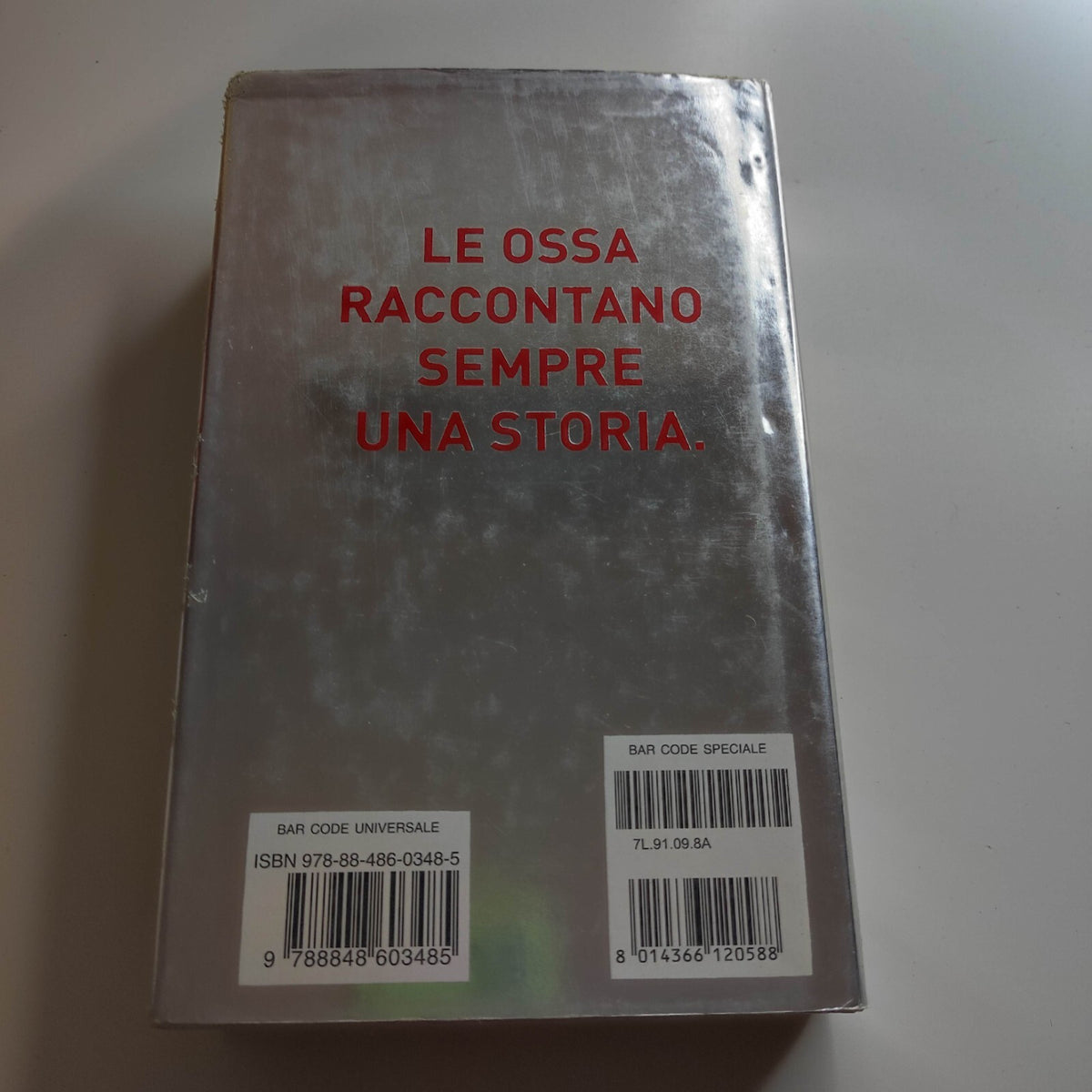 Kathy Reichs - Carne e ossa - Rizzoli