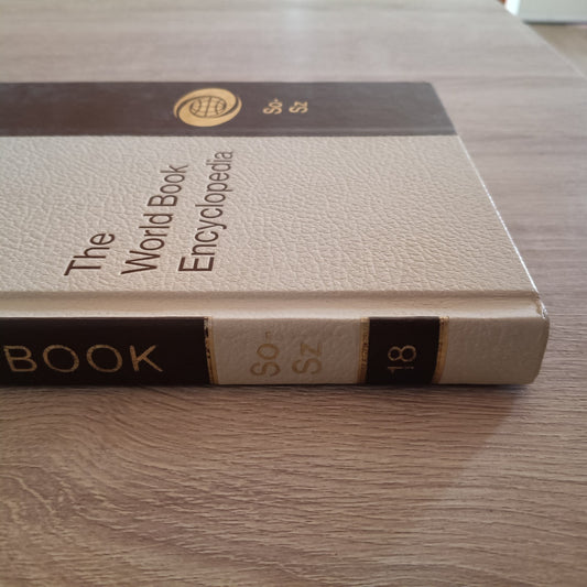 Vintage 1974 The World Book Encyclopedia Vol 18 So-Sz Events History Hardcover