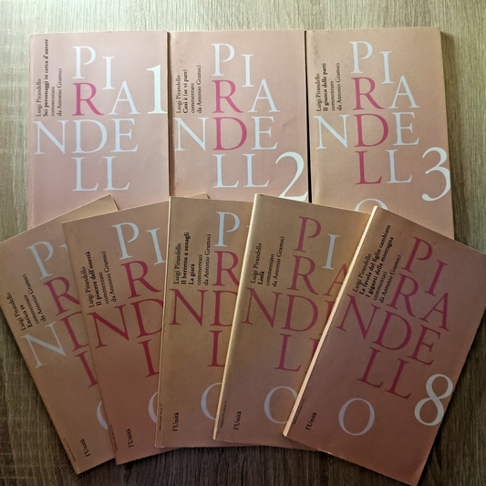 Luigi Pirandello 8 volumi serie completa L'Unità