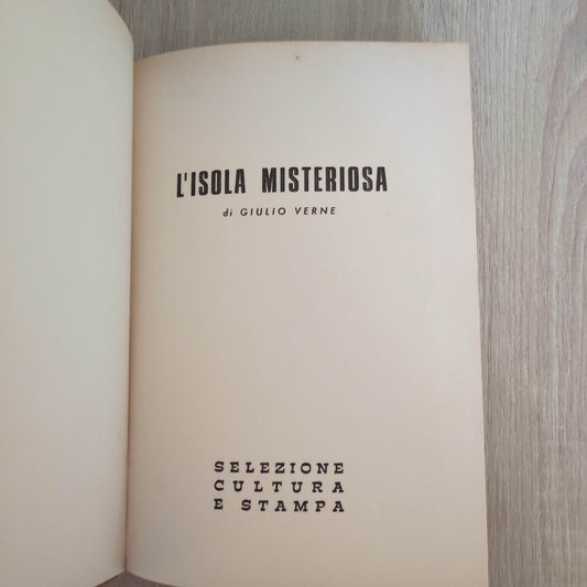L'Isola Misteriosa di Giulio Verne – Selezione Cultura e Stampa